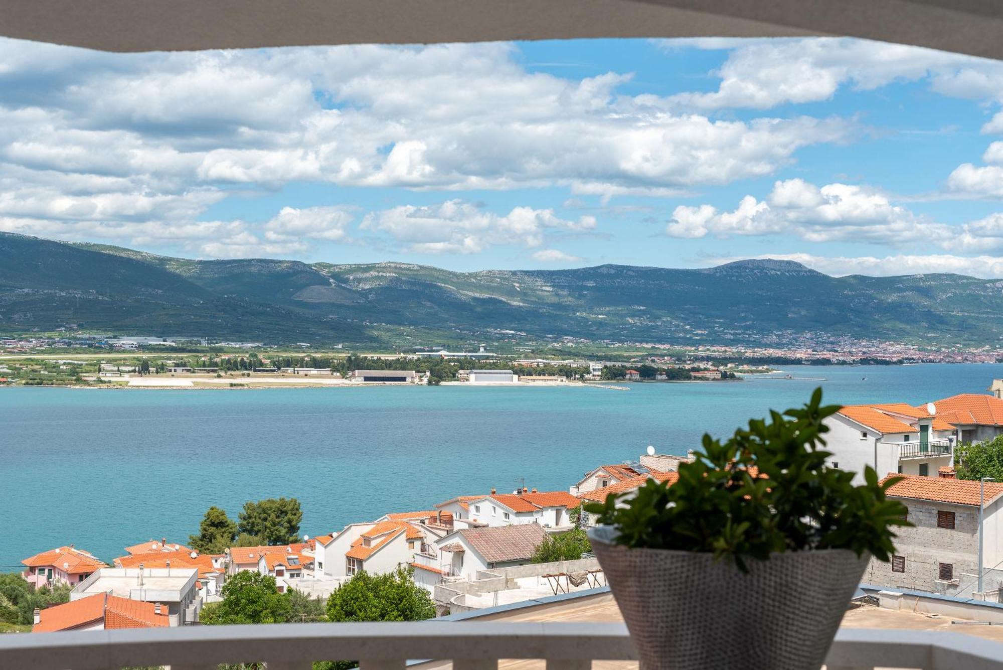 Apartment Katarina Trogir Exterior photo