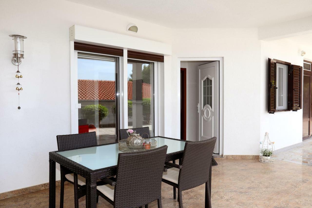 Apartment Katarina Trogir Exterior photo